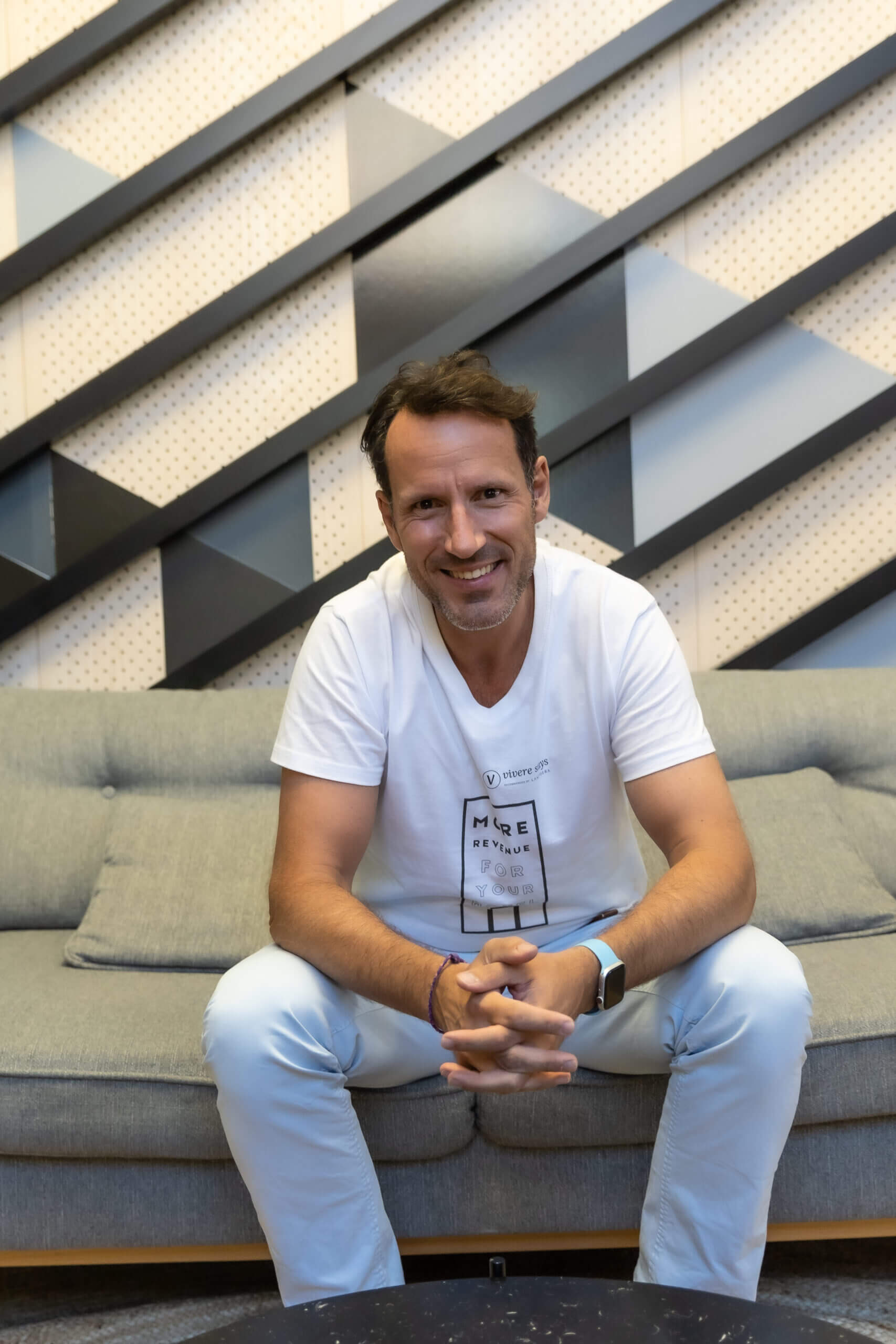 Tobias Jörk, CEO et cofondateur de Vivere Stays